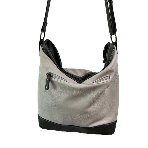 BOC Born Concepts Gray Faux Leather Shoulder/Crossbody Convertible Bag Travel - Picture 5 of 7